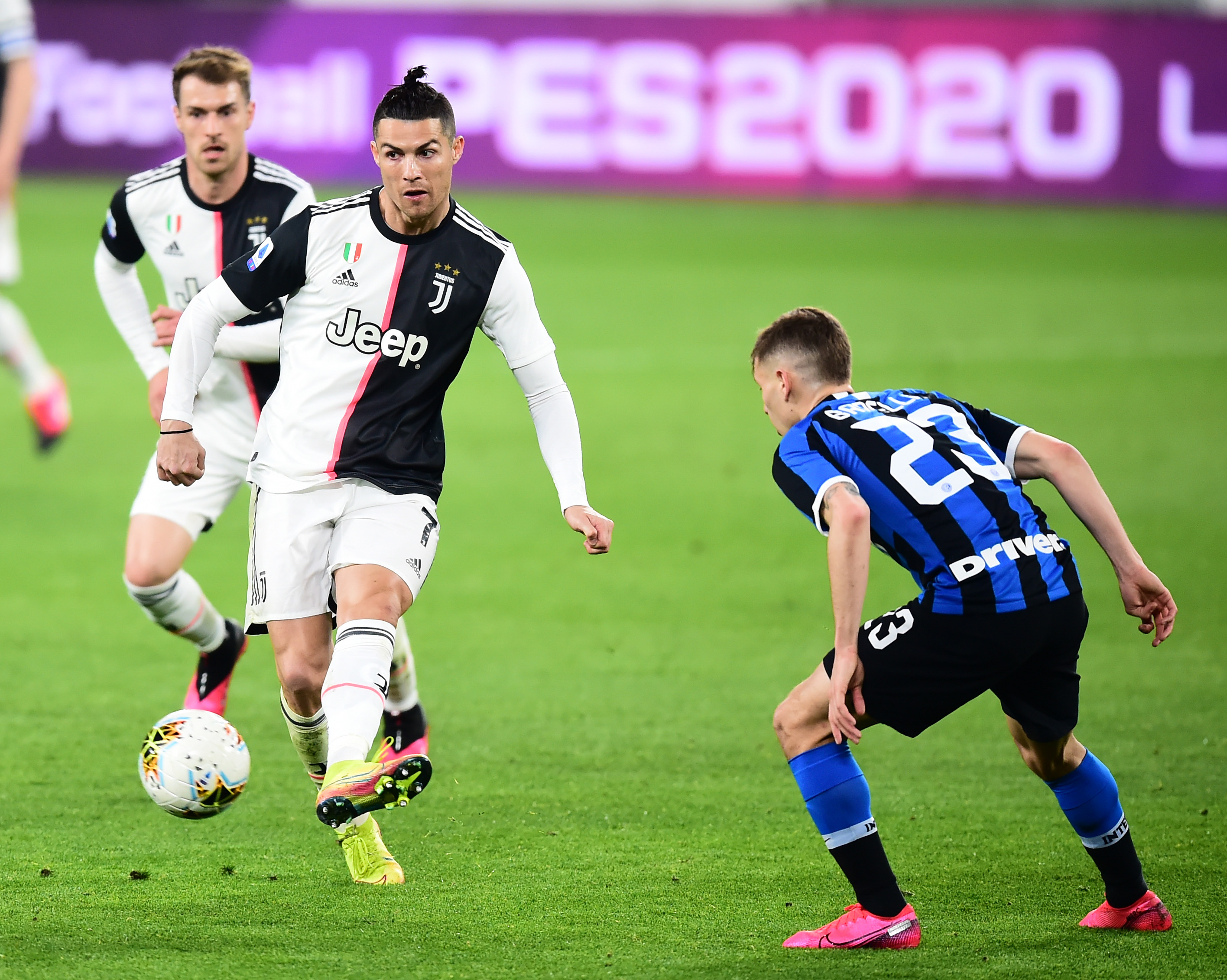 打得很好了！翟晓川6中6超高效拿下14分3板1助1断（手感爆棚！翟晓川6投6中高效斩获14分3篮板1助攻1抢断）