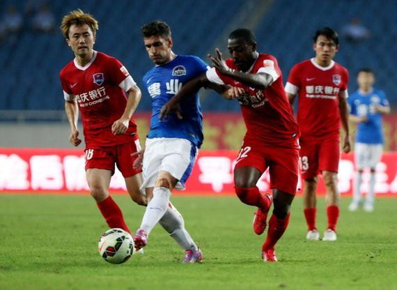 曲刚：对于梅州的未来没收到任何消息；希望球员今后能有更好发展（曲刚称未获悉梅州未来安排，盼球员今后发展更好）