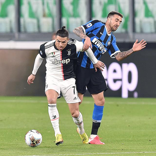 官方：澳大利亚裁判组执法海港客战柔佛，埃文斯担任主裁判（官宣：澳大利亚裁判团队执法海港客场对阵柔佛，埃文斯出任主裁）