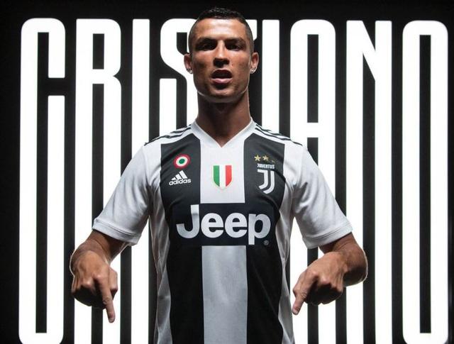 早报：拜仁的四线一十六胜，在我的肩膀上扛着！（早报：拜仁四线揽下16胜，全扛在我肩上！）